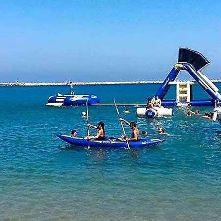 فندق Avra Kimi